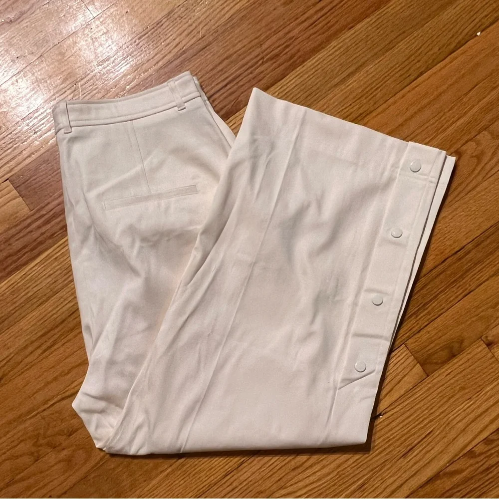 NWT Off-White Wide Legged Ankle Pants - Picture 4 of 7